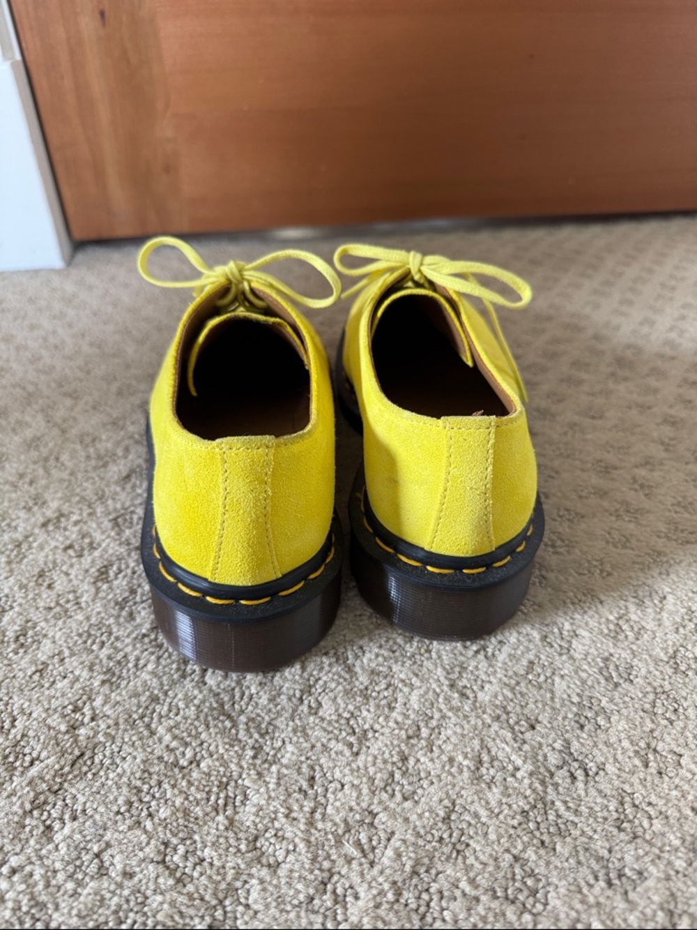 Doc Martens Yellow Suede Derby Shoes Mens 5 Women's 7 - Picture 3 of 4